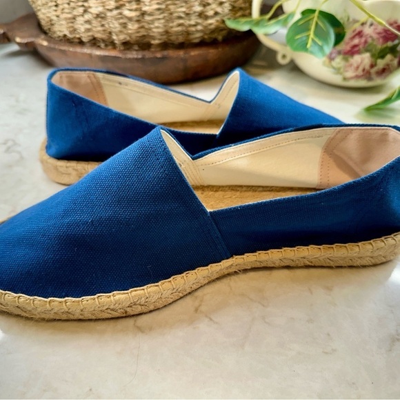SOLUDOS, MENS ORIGINAL ESPADRILLE IN FRENCH BLUE CANVAS. SIZE 11 1/2 main image 4